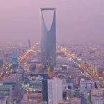 Жителям Саудовской Аравии добавили $260 в месяц