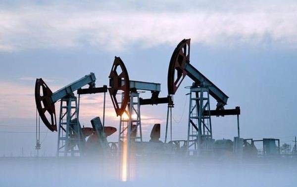 Нефть удерживает российский рынок