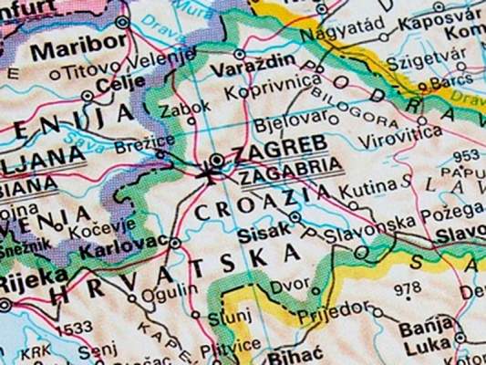 Два землетрясения в Хорватии за сутки. Паники нет, но режим карантина рухнул (ВИДЕО, ФОТО)