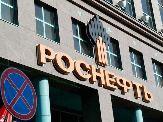"Роснефть" продала правительству России венесуэльские активы в надежде на снятие американских санкций