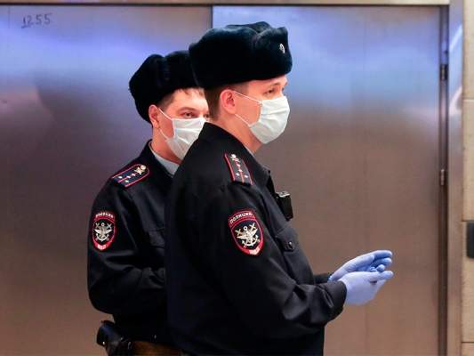 В Петербурге на карантинного беглеца завели первое в РФ уголовное дело об угрозе массового заражения людей