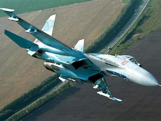 Российский истребитель Су-27 упал в Черное море