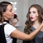 Что предусматривают курсы макияжа в онлайн режиме