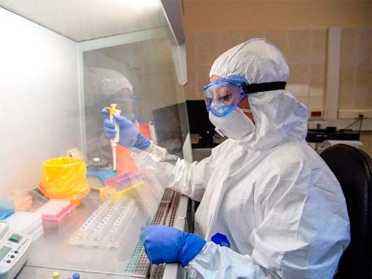 В России планируют в июне начать испытания вакцины против коронавируса на людях