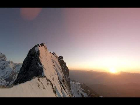 Нереальный полет над швейцарскими горами