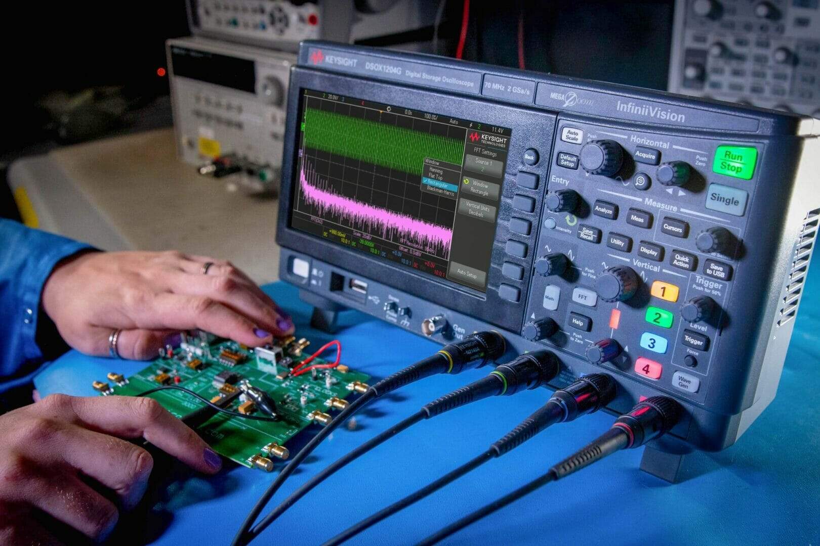 Oscilloscope. INFINIIVISION 1000x. Осциллограф Keysight. Keysight dsox1204g. Keysight осциллограф с Ethernet.